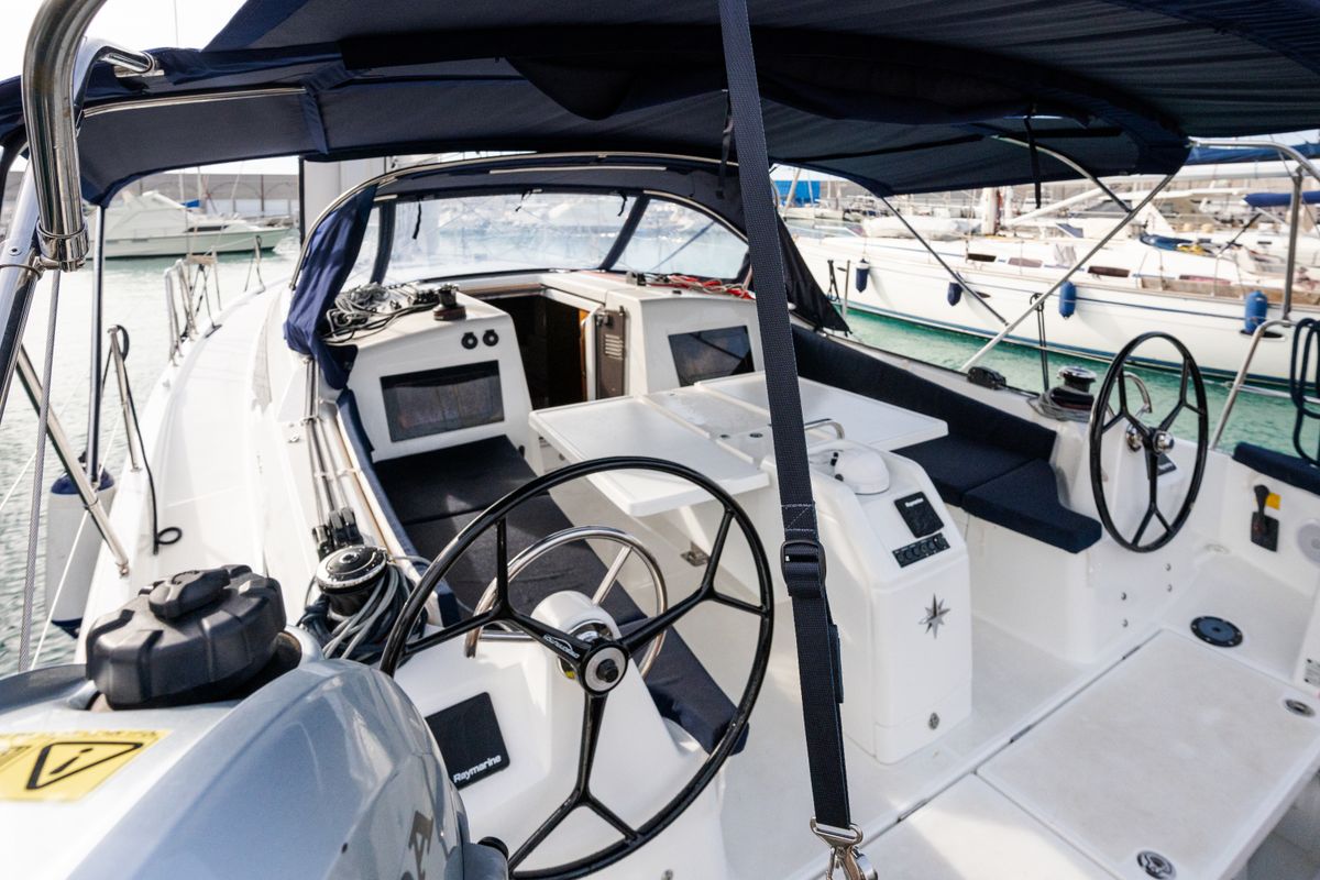 Cockpit of Pheia - Comfort line, a Jeanneau Sun Odyssey 410 sailboat at Rosignano Solvay, Italy
