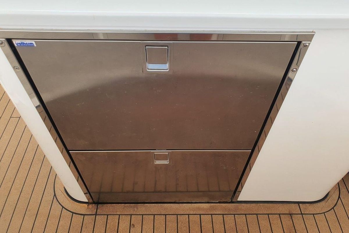 Galley of Melinda Jane, a Island Spirit Yachts Island Spirit 410 catamaran at Mai Khao, Thailand
