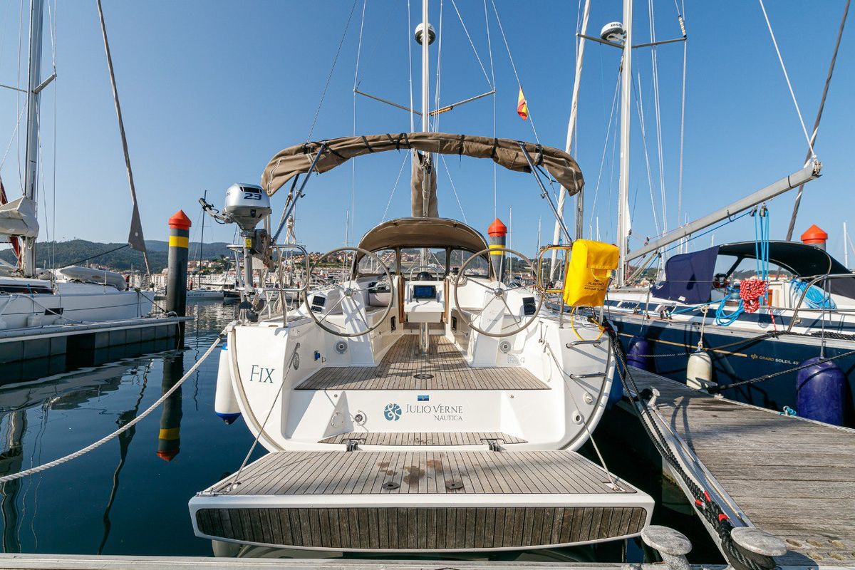 Deck of FIX, a Bavaria 34 sailboat at Baiona, Spain