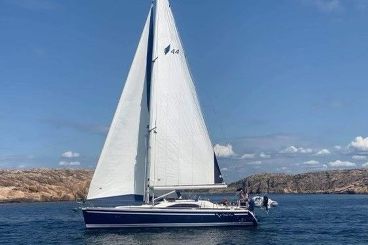 Exterior view of Meer Elis, a Bavaria 44 Vision sailboat at Bergen, Norway