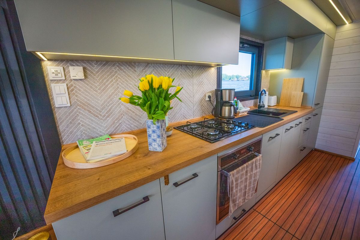Cabin on Elements, a Woma D13 motorboat at Fürstenberg/Havel, Germany
