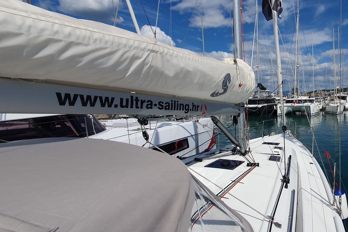 Breeze, a Beneteau Oceanis 37.1 sailboat at Split, Croatia
