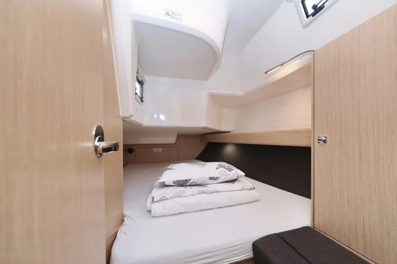 Cabin on Sofija, a Bavaria Cruiser 37 sailboat at Grad Biograd na Moru, Croatia