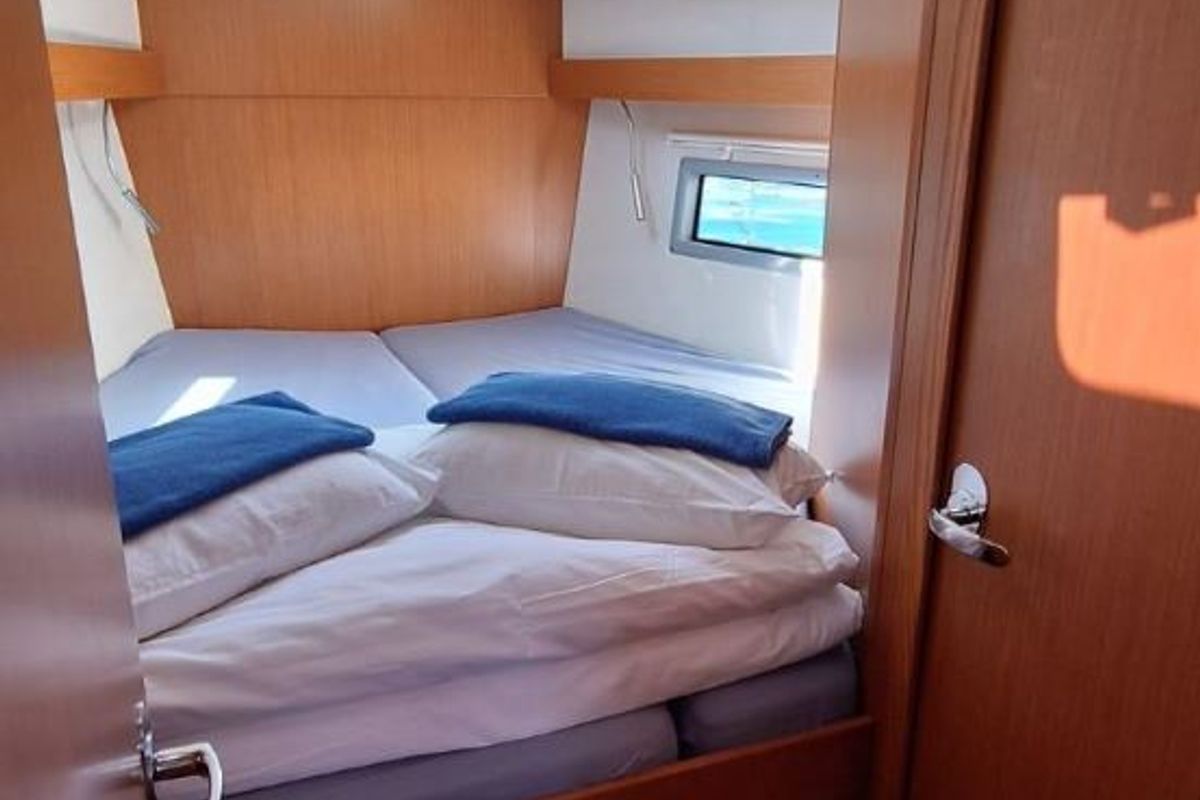 Cabin on Papagena, a Bavaria C38 sailboat at Grad Šibenik, Croatia