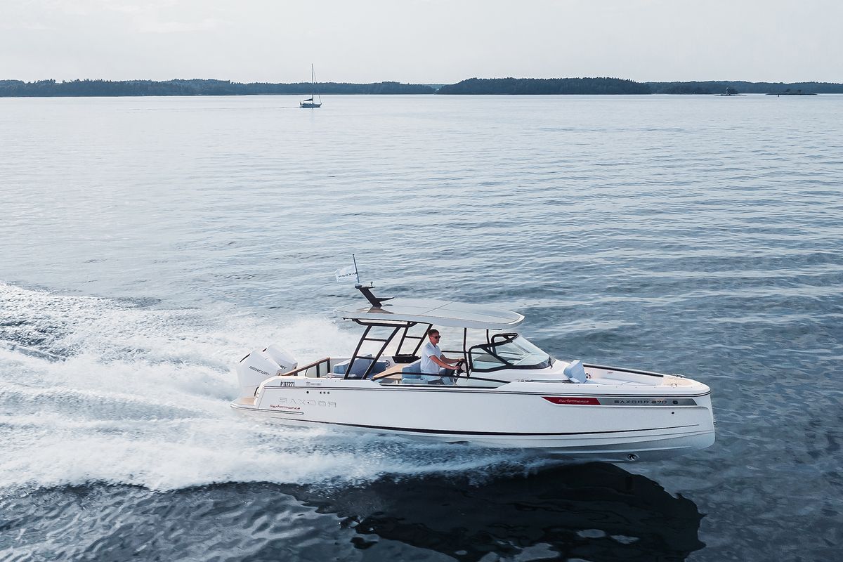 Aquallou, a Saxdor Yachts Saxdor 270 GTO motorboat at Anavissos Municipal Unit, Greece