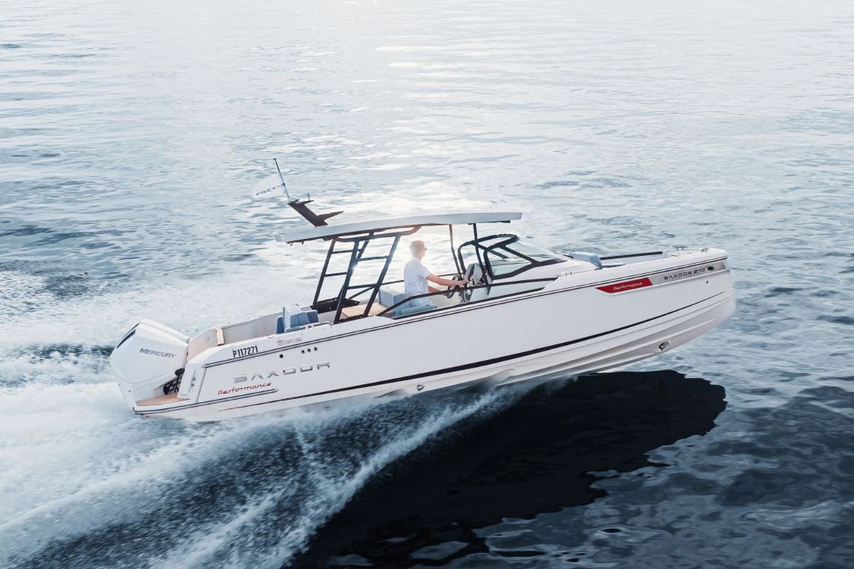 Aquallou, a Saxdor Yachts Saxdor 270 GTO motorboat at Anavissos Municipal Unit, Greece