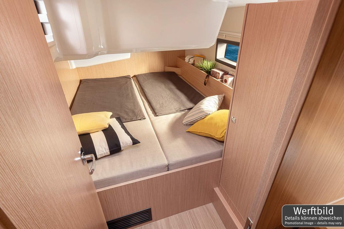 Cabin on Wilma, a Bavaria C38 sailboat at Općina Rogoznica, Croatia