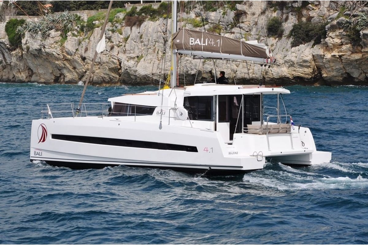 Exterior view of Nereida, a Bali 4.1 catamaran at Athens, Greece