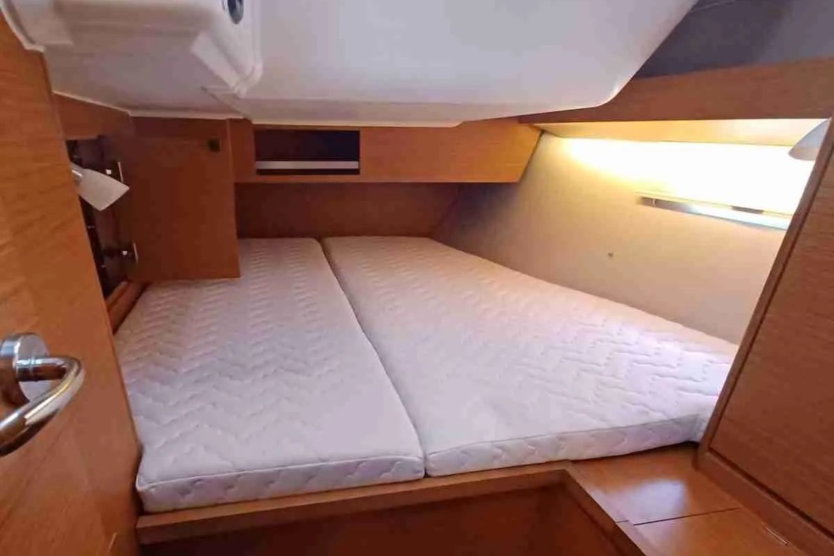 Cabin on Ilio, a Dufour 430 sailboat at Cagliari, Italy