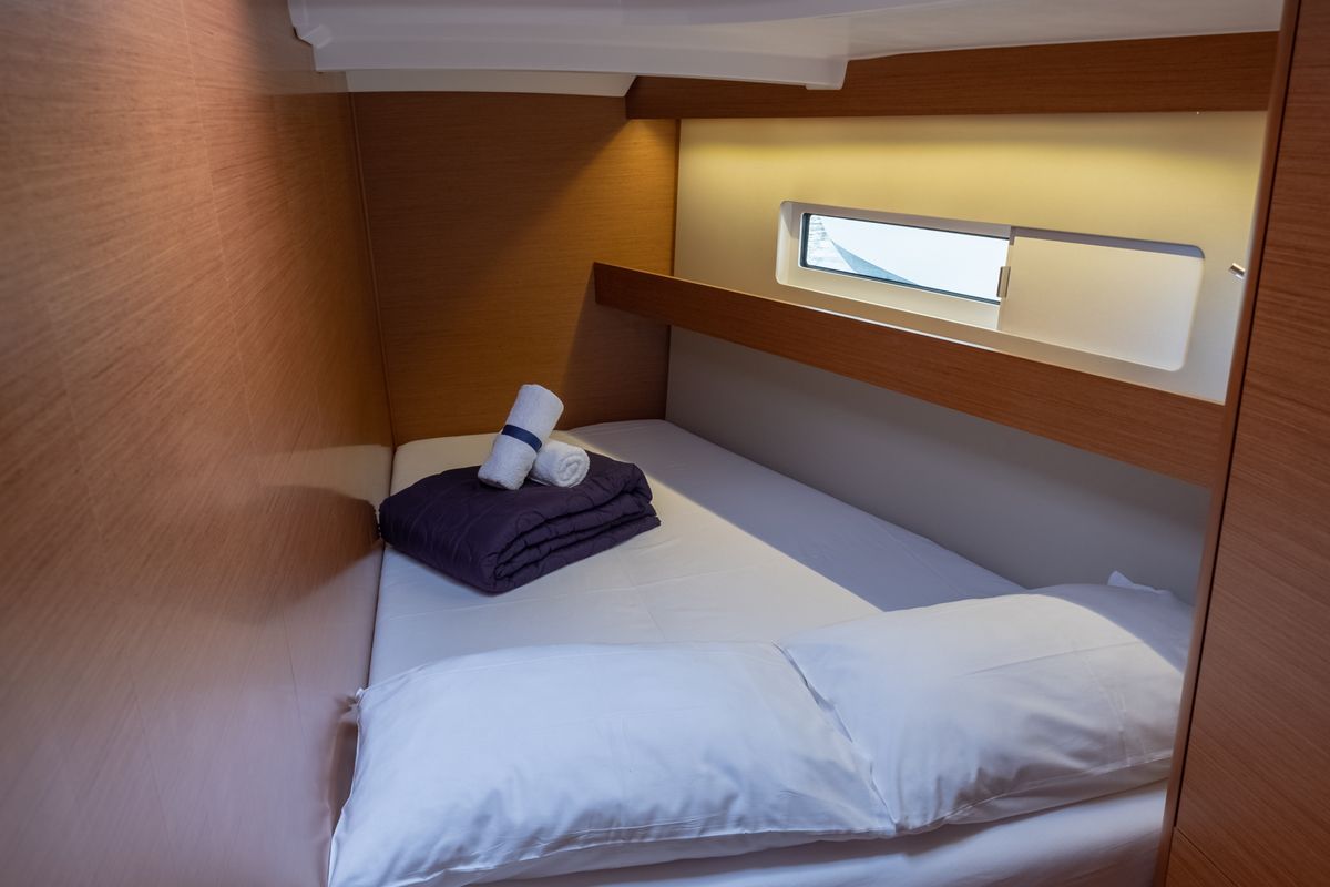 Cabin on Ioleta, a Jeanneau Sun Odyssey 440 sailboat at Municipal Unit of Lefkada, Greece