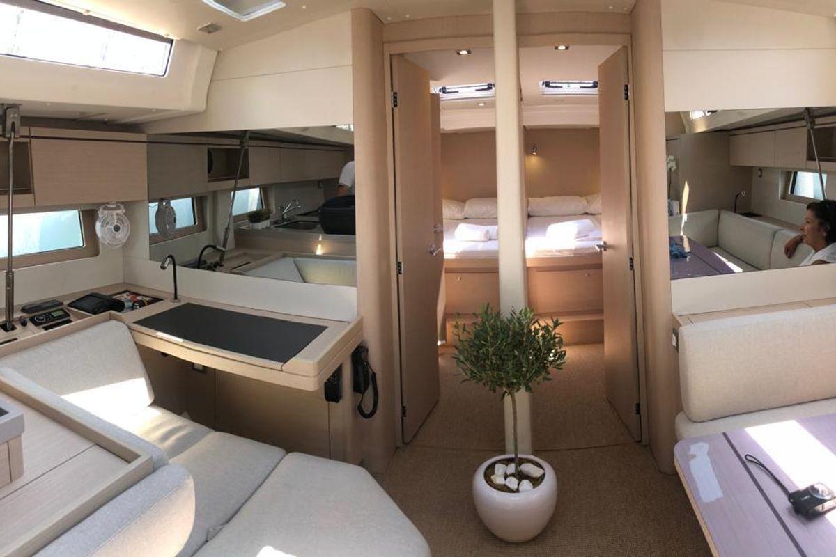 Salon of DEMILIA STAR, a Beneteau Oceanis 51.1 sailboat at Athens, Greece