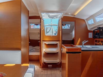 Salon of Anassa, a Jeanneau Sun Odyssey 410 sailboat at Kos, Greece