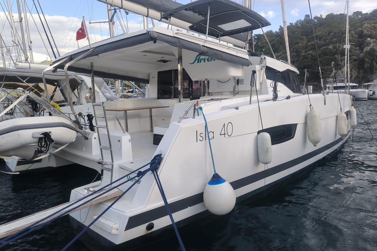Exterior view of Arven, a Fountaine Pajot Isla 40 catamaran at Marmaris, Turkey
