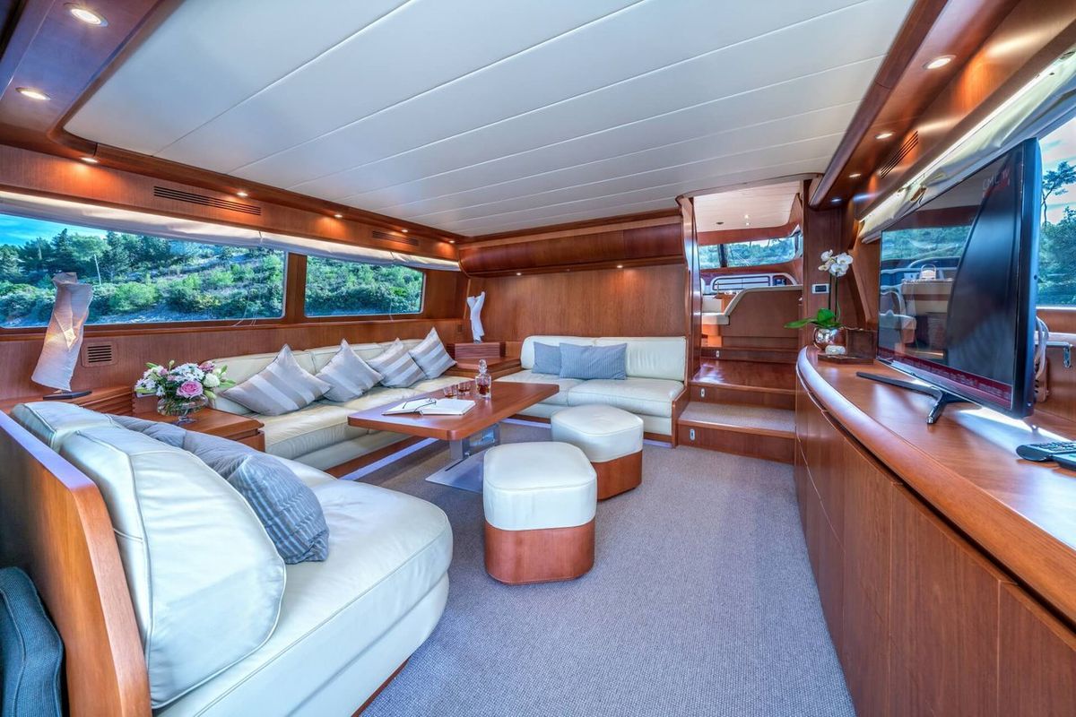 Salon of Jantar, a Maiora - Fipa Group Maiora 20S yacht at Split, Croatia