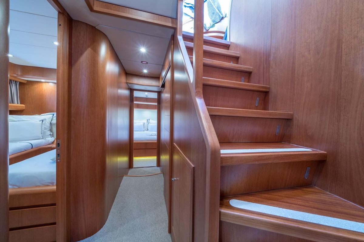 Cabin on Jantar, a Maiora - Fipa Group Maiora 20S yacht at Split, Croatia