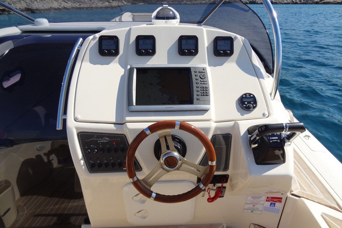 Cockpit of Marco, a MAR-CO e-motion 32 motorboat at Primošten, Croatia