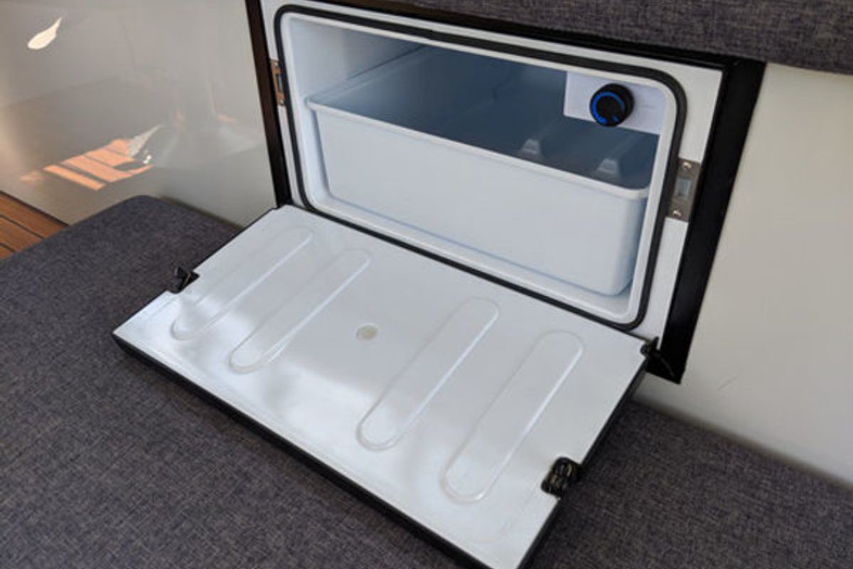 Galley of Tofino, a Futura Yachts Futura 36 yacht at Kukljica, Croatia