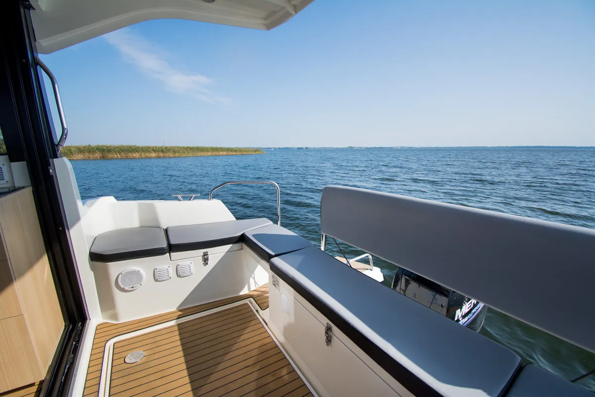 Deck of Balt 918 - 2 cab. SAUNA, a Balt 918 Titanium motorboat at Wilkasy, Poland
