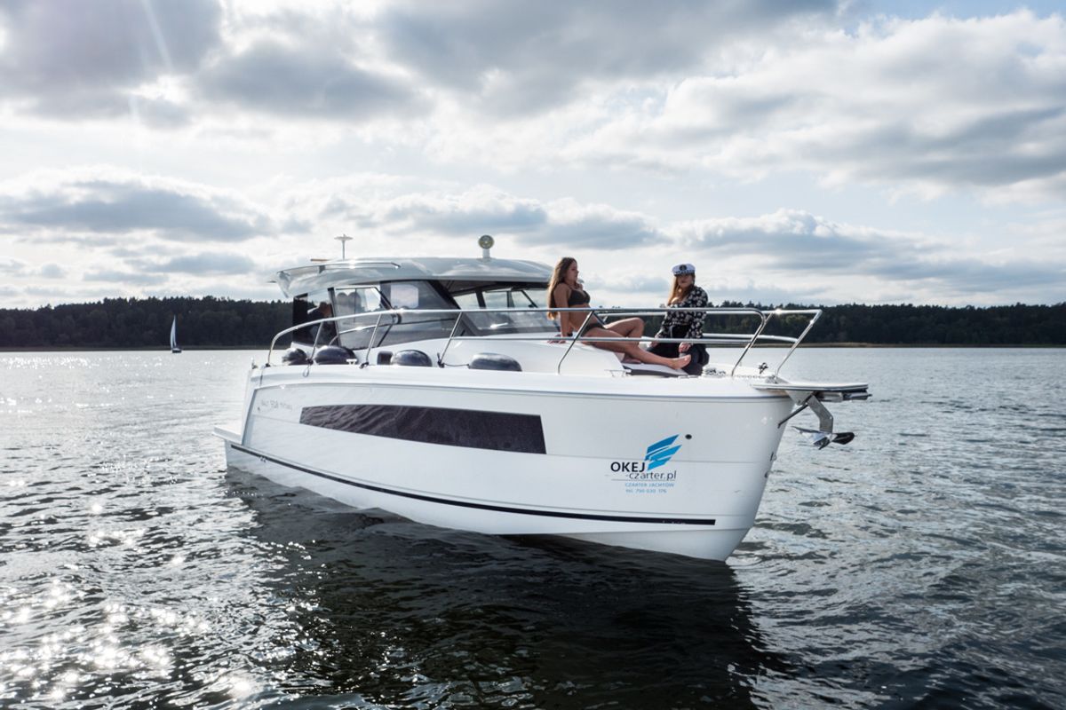 Exterior view of Balt 918 - 2 cab. SAUNA, a Balt 918 Titanium motorboat at Wilkasy, Poland