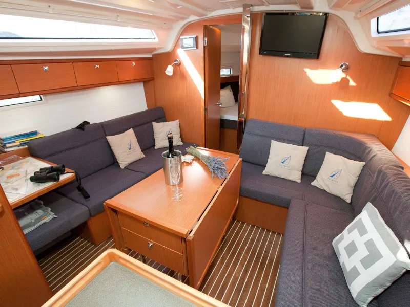 Salon of Gospoja, a Bavaria Cruiser 37 sailboat at Zadar, Croatia