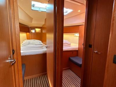 Cabin on Rava, a Bavaria Cruiser 46 sailboat at Općina Sukošan, Croatia