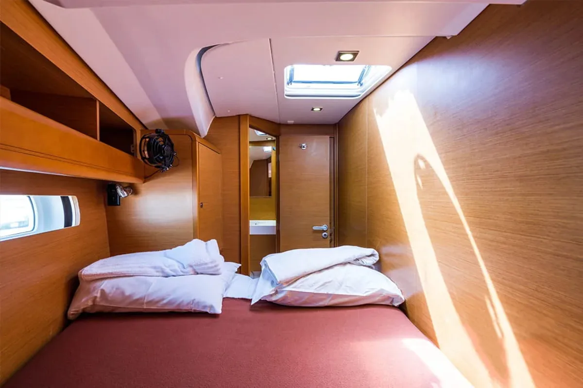 Cabin on Kos 469.1, a Jeanneau Sun Odyssey 469 sailboat at Municipal Unit of Lefkada, Greece
