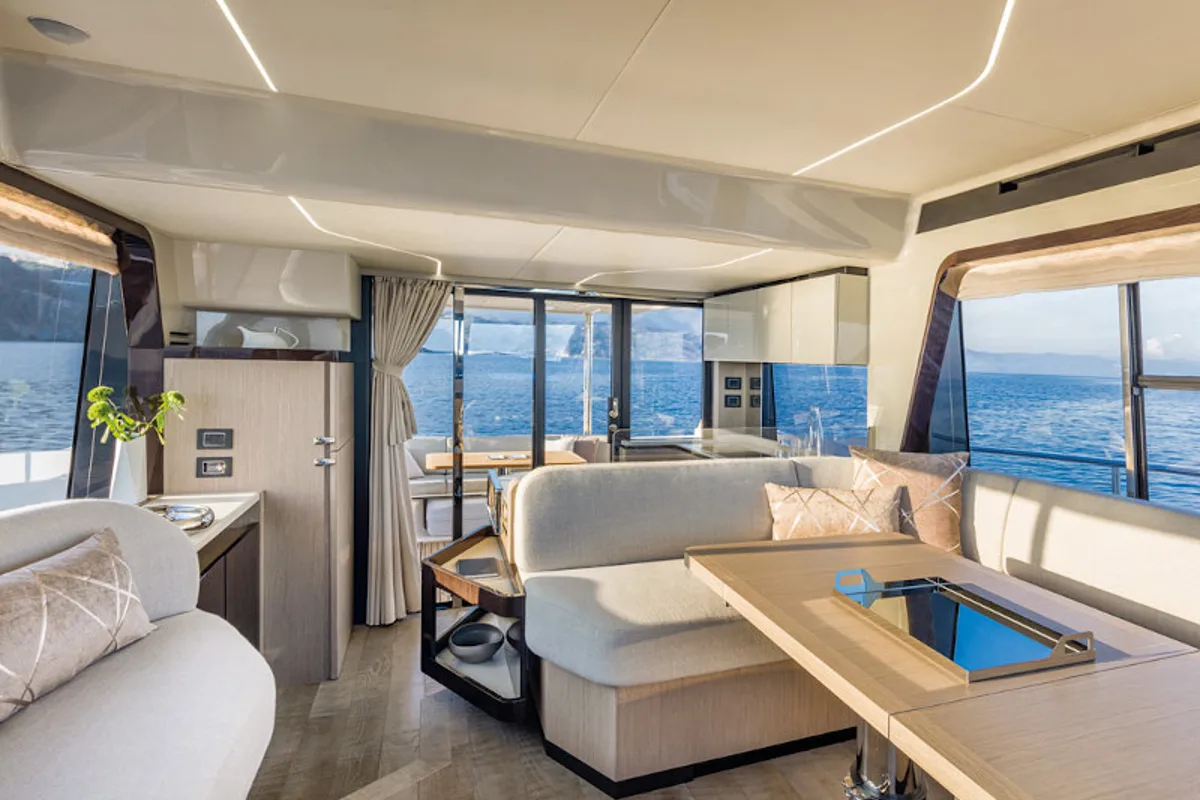 Salon of Vardo, a Absolute Yachts Absolute 47 Fly motorboat at Općina Rogoznica, Croatia