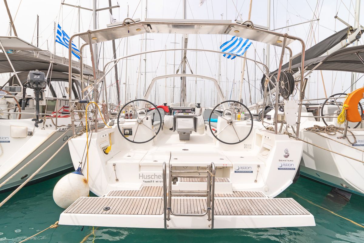 Deck of Huschel II, a Beneteau Oceanis 41 sailboat at Kos, Greece