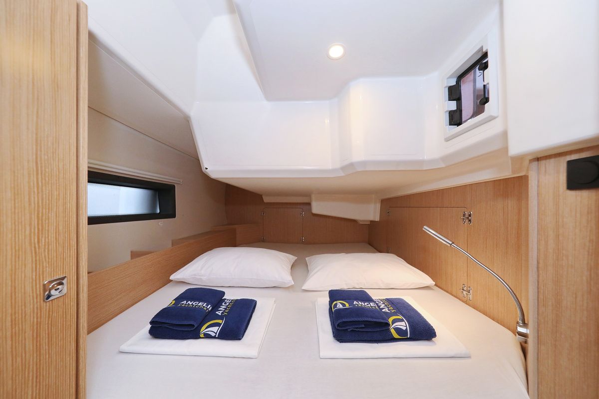 Cabin on Maupiti, a Bavaria C42 sailboat at Grad Biograd na Moru, Croatia