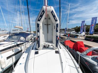 Deck of Oneiros - Comfort line, a Beneteau Oceanis 40.1 sailboat at Olbia, Italy
