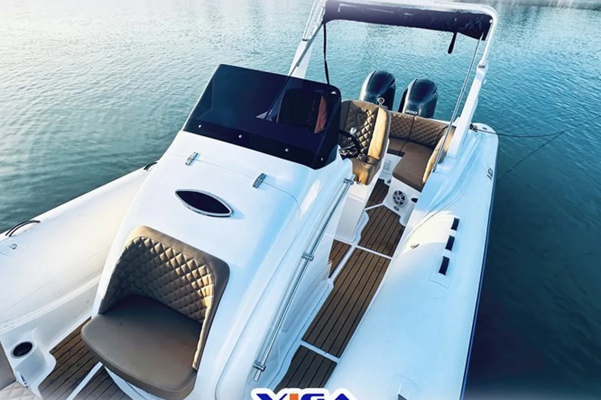 Deck of Viga Luxury 900, a Viga Boats Viga Luxury 900 rib at Grad Pula, Croatia