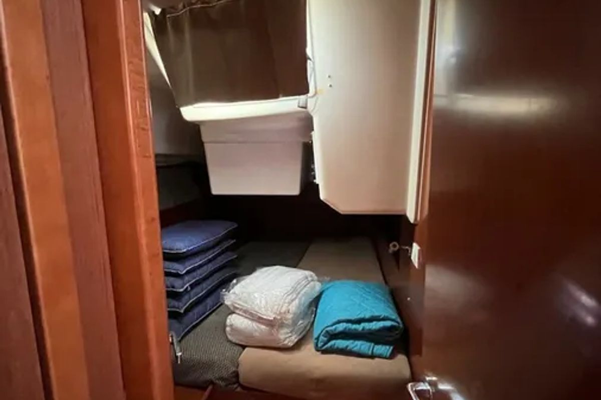 Cabin on Illusion, a Beneteau Oceanis 41.1 sailboat at Kontokali, Greece