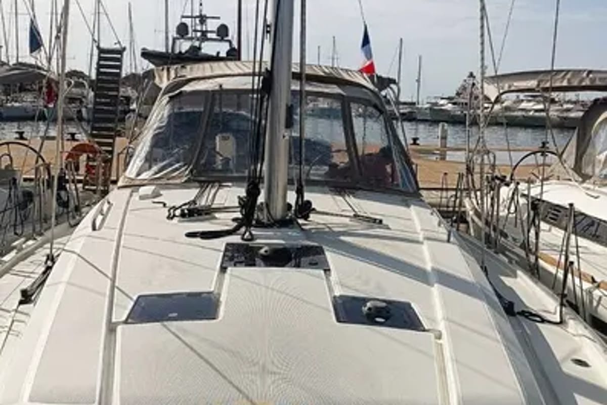 Deck of Illusion, a Beneteau Oceanis 41.1 sailboat at Kontokali, Greece