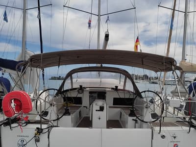 Deck of White Pearl, a Jeanneau Sun Odyssey 490 sailboat at Kontokali, Greece