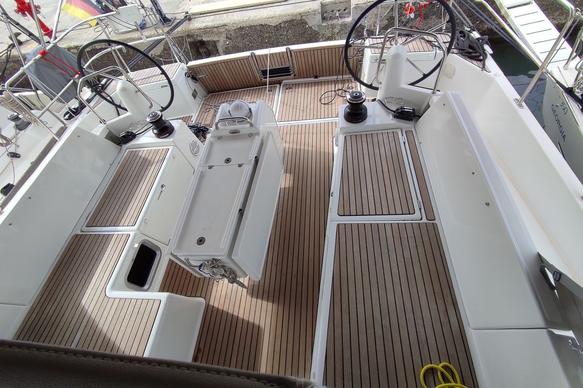 Cockpit of White Pearl, a Jeanneau Sun Odyssey 490 sailboat at Kontokali, Greece