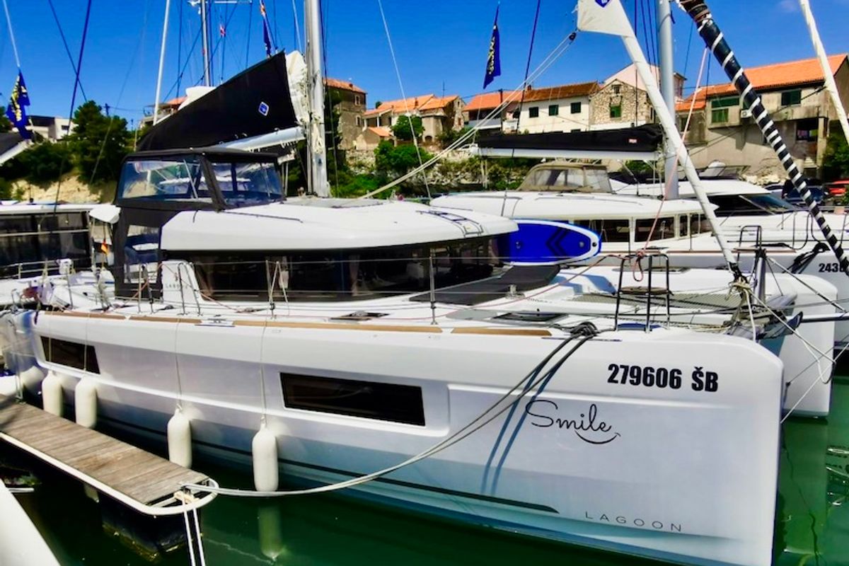 Exterior view of SMILE, a Lagoon 40 catamaran at Grad Šibenik, Croatia