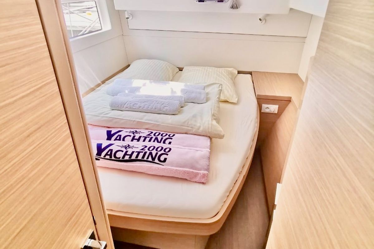 Cabin on SMILE, a Lagoon 40 catamaran at Grad Šibenik, Croatia