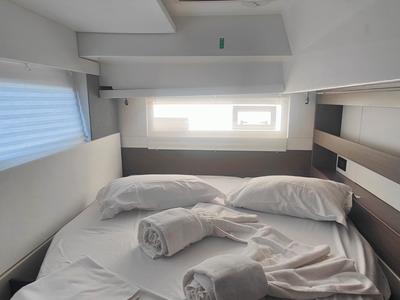 Cabin on Alluzo, a Leopard 42 catamaran at Procida, Italy