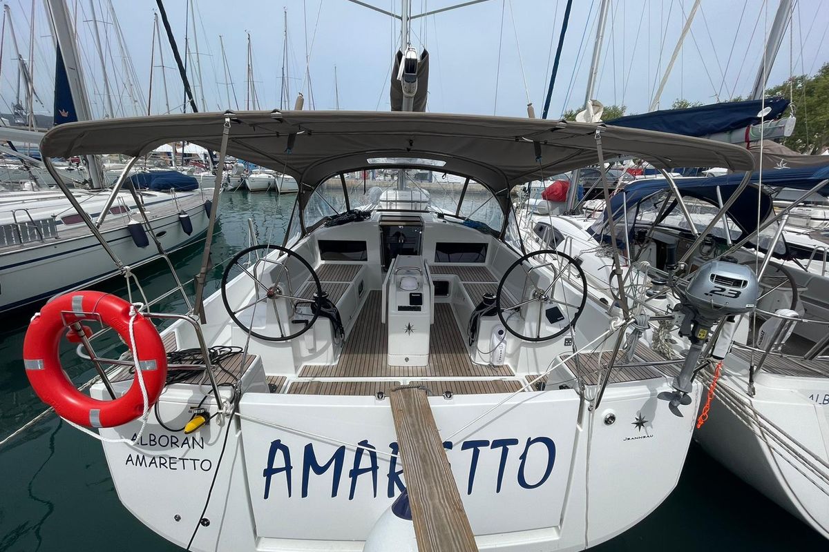 Cockpit of Alboran Amaretto, a Jeanneau Sun Odyssey 440 sailboat at El Rosario, Spain