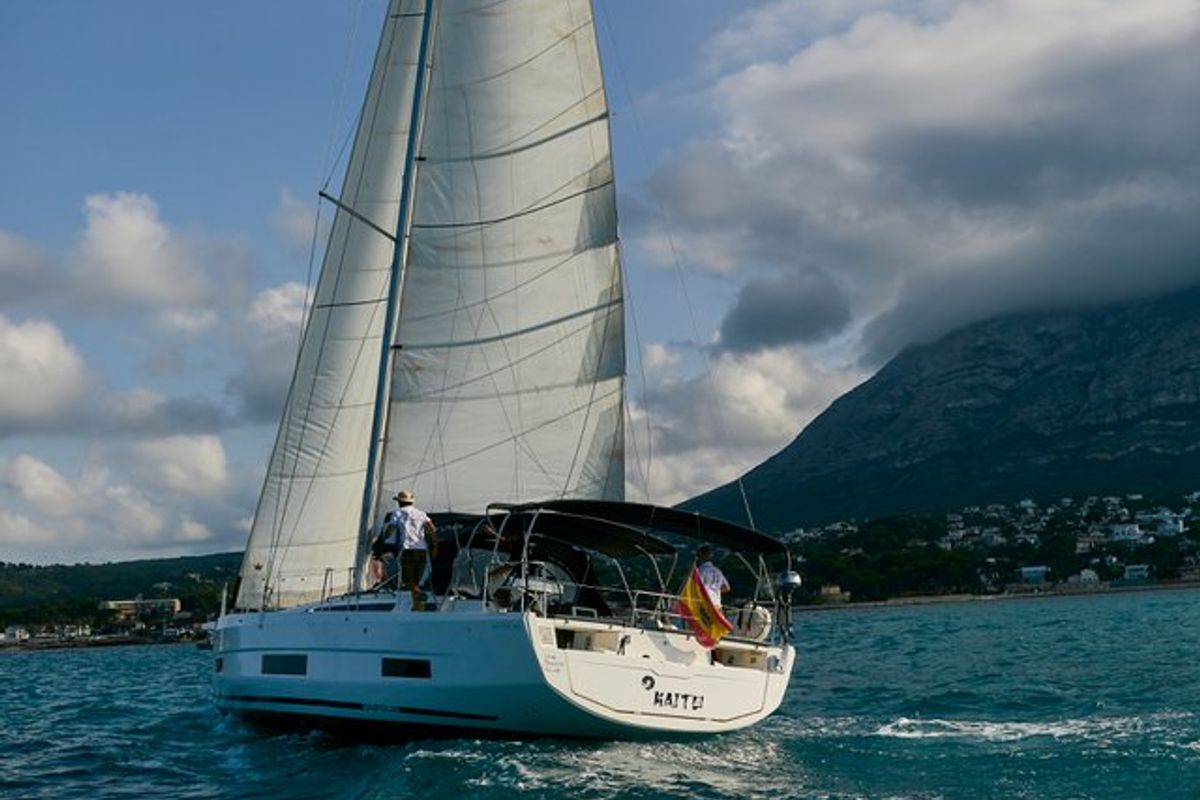 Exterior view of Kaito, a Dufour 470 sailboat at Dénia, Spain