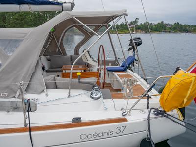 Cockpit of Serenade, a Beneteau Oceanis 37 sailboat at Bergen, Norway