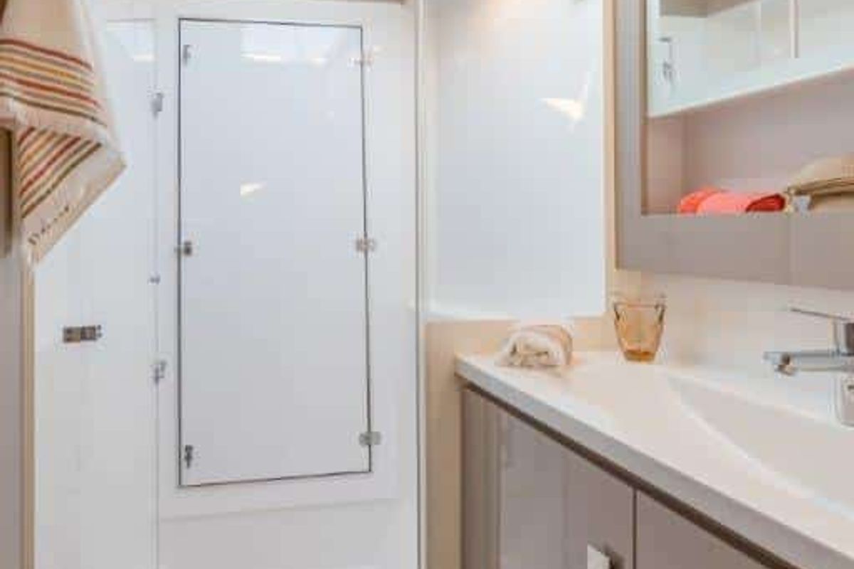 Head on Maloja, a Fountaine Pajot Isla 40 catamaran at es Jonquet, Spain