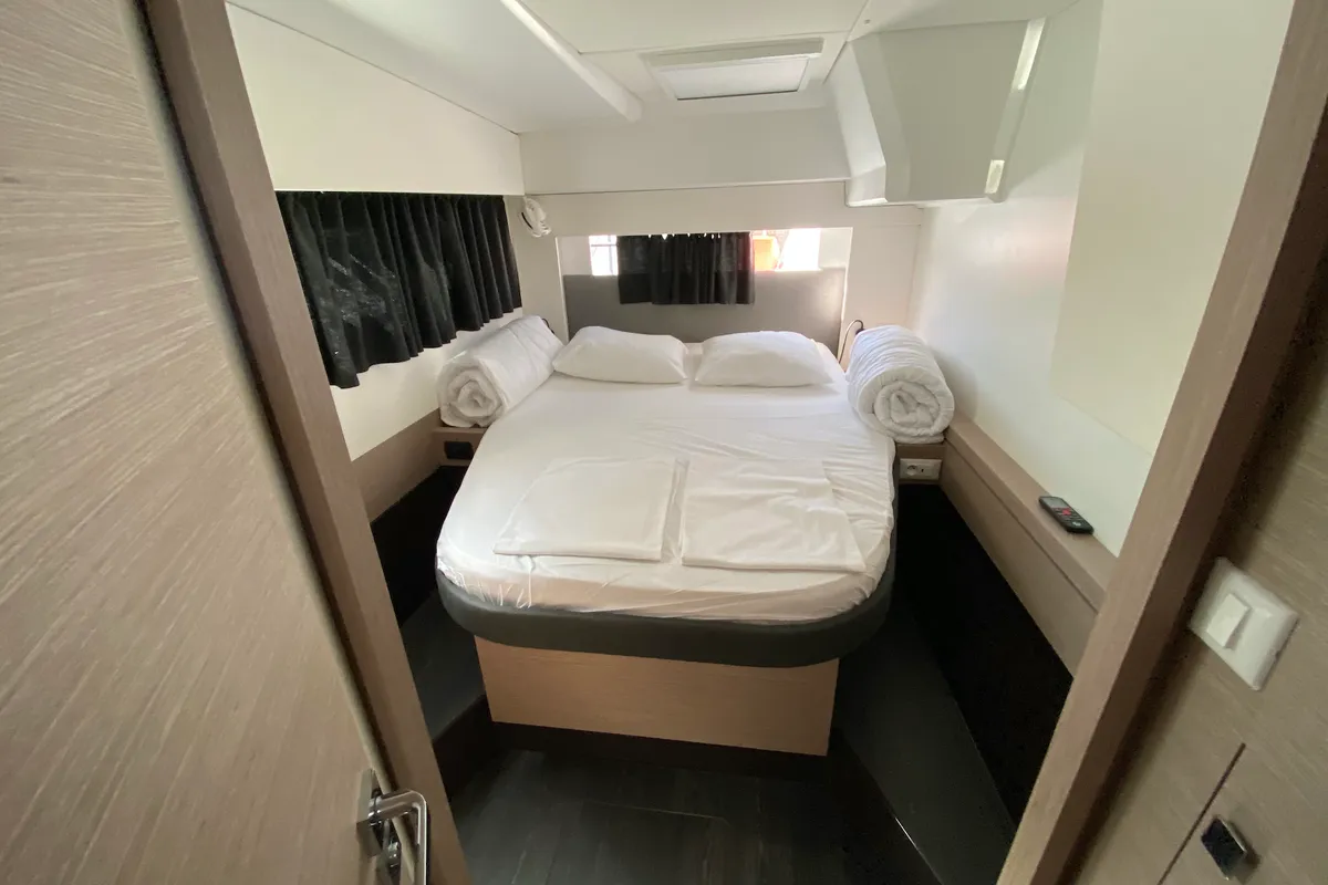 Cabin on Vespera, a Fountaine Pajot Astréa 42 catamaran at Općina Sukošan, Croatia