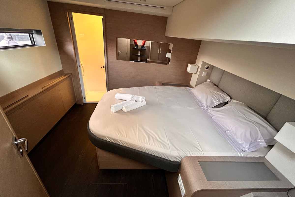 Cabin on Kalista II, a Fountaine Pajot Samana 59 catamaran at Cogolin, France