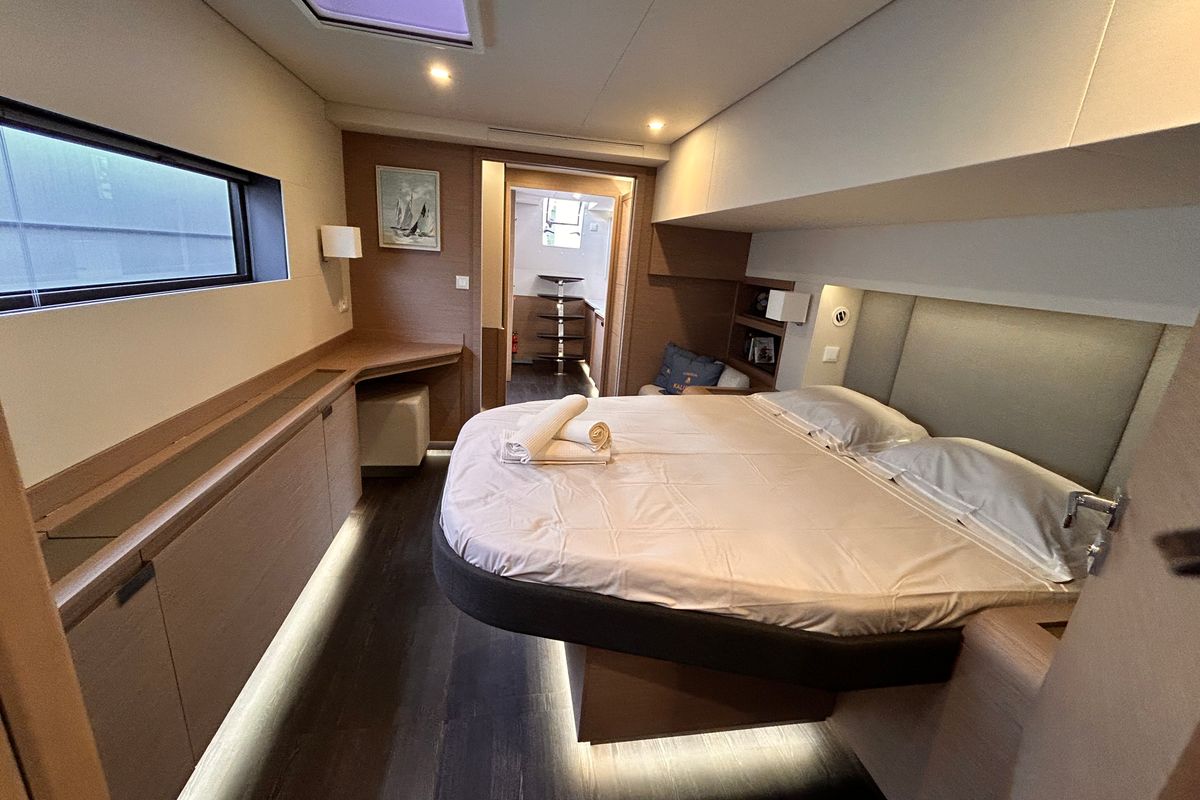 Cabin on Kalista II, a Fountaine Pajot Samana 59 catamaran at Cogolin, France