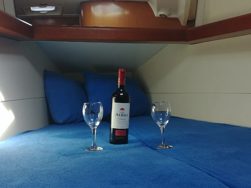 Cabin on Sapphire, a Beneteau Oceanis 40 sailboat at Zakynthos, Greece