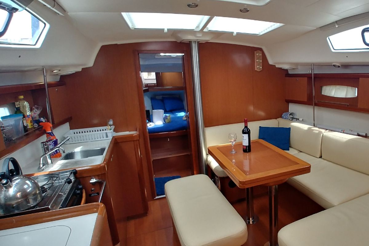 Salon of Sapphire, a Beneteau Oceanis 40 sailboat at Zakynthos, Greece