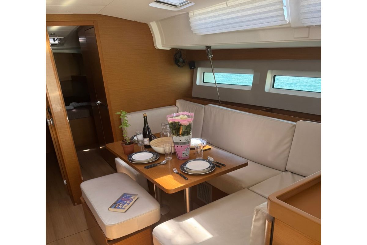 Salon of Konstantinos, a Jeanneau Sun Odyssey 490 sailboat at Athens, Greece