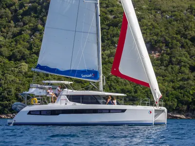 Sunsail 454L Premium