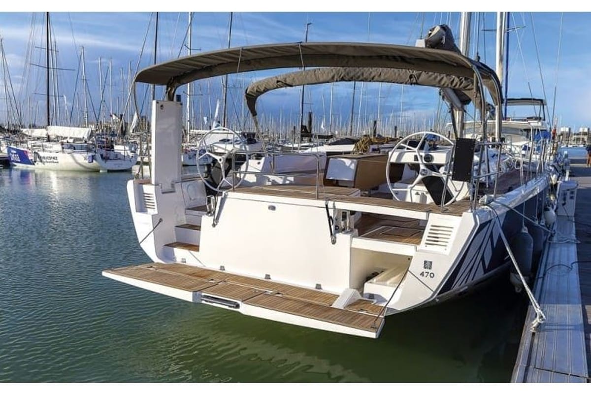 Exterior view of Dimitra, a Dufour 470 sailboat at Tourlos, Greece